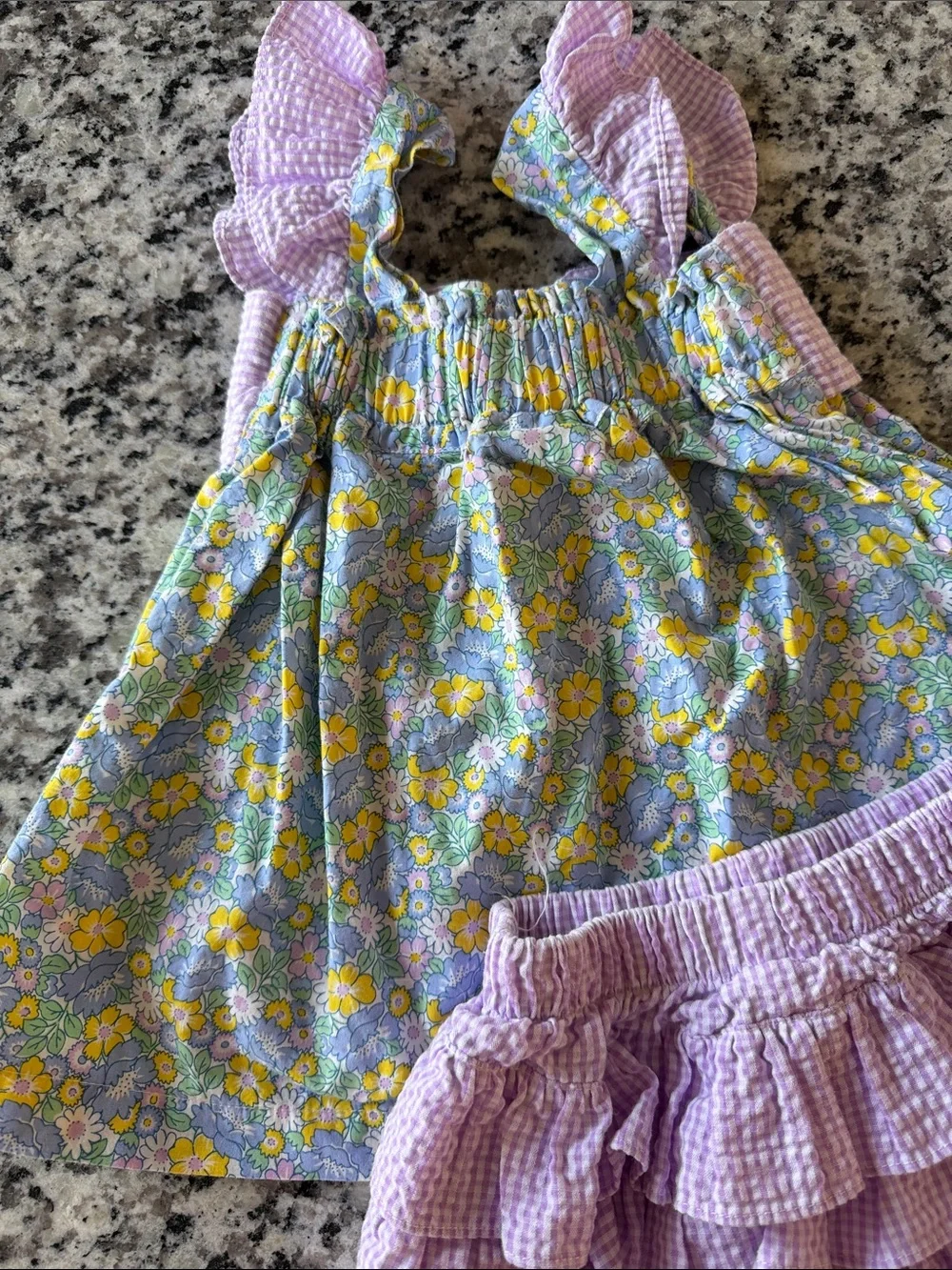3T Lilac Gingham Ruffle Bloom Shorts & Floral Bow Top